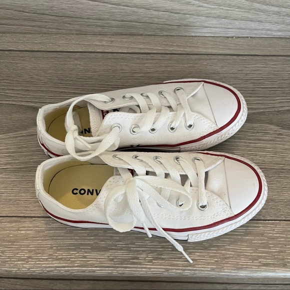 👟 🤍 White Converse Chuck Taylor All Star Sneakers Toddler Youth 11.5 / 17.5 cm - Picture 3 of 11